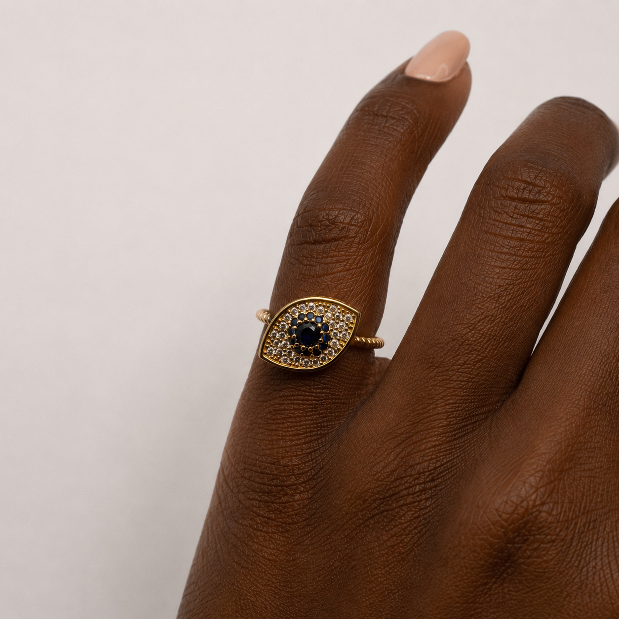 The Sapphire Eye Ring — Anxiety Spinner Ring