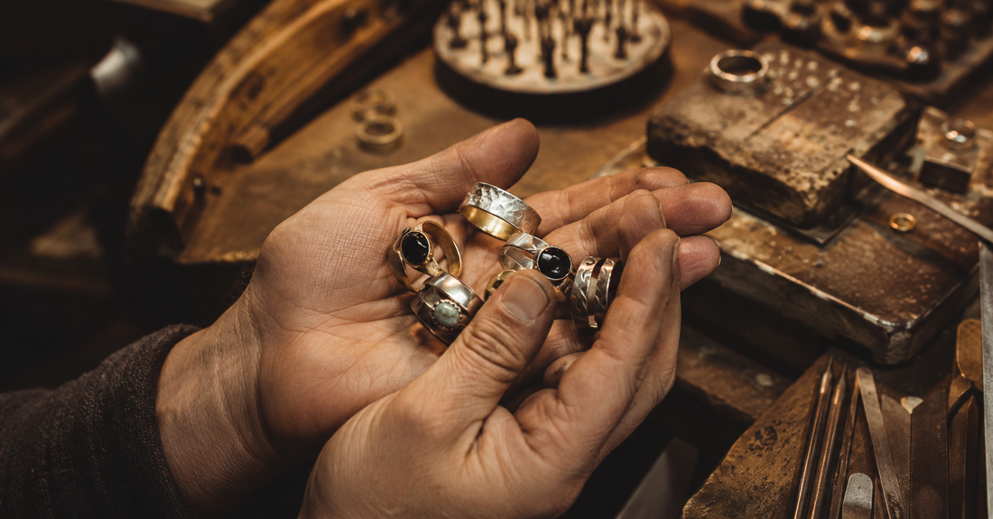 Fidget Jewelry for Anxiety Adults: What Works and Why