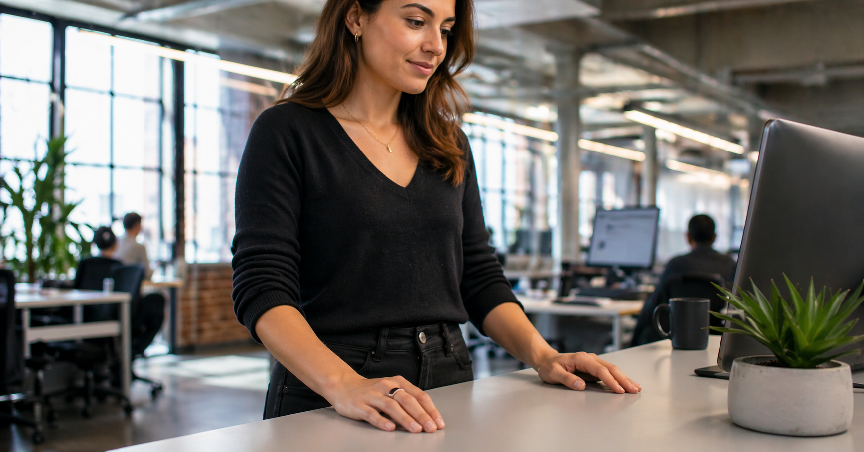 How to Stop Nail Picking at Work (Without Anyone Noticing)