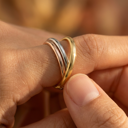 Trio interlocking ring in mixed metal tones