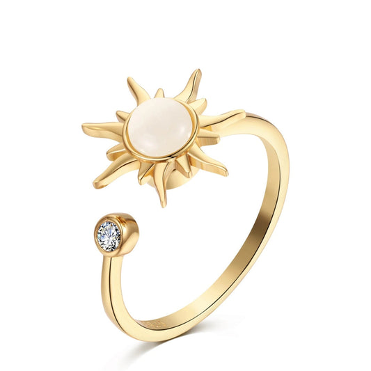 The Sunstone Ring sun-inspired spinner design