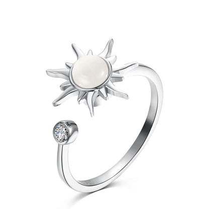 Sunstone spinner ring pearly center detail