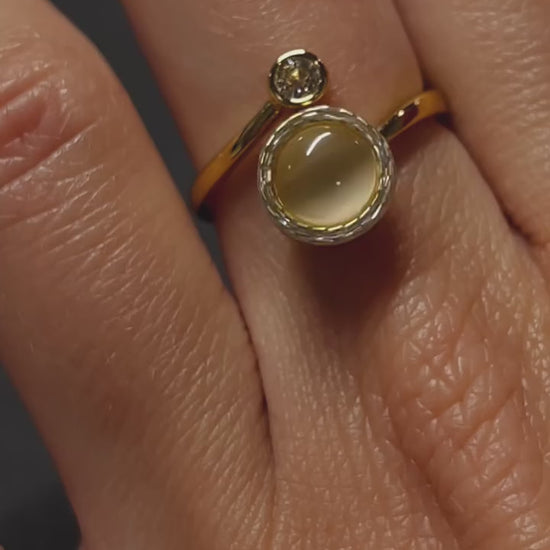 The Lunar Ring — Anxiety Fidget Ring